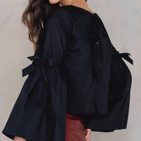 Free people Black Bell Sleeve Top size S - Picture 3 of 12